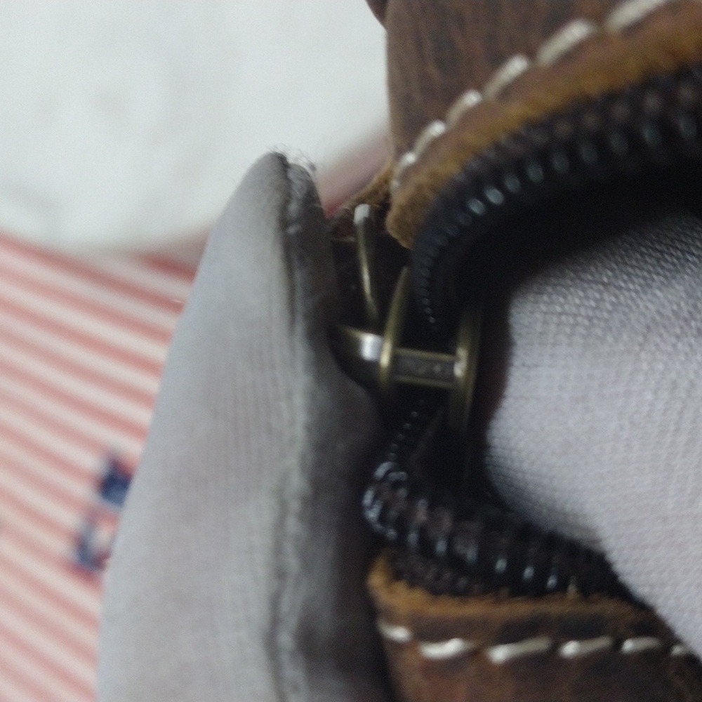 SNO Brown Multiple Zipper Pockets Leather Bag with Handle - Picture 15 of 16